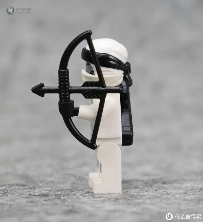 忍者版Tron: Legacy?LEGO 乐高 幻影忍者 Ninjago 巨轮摩托车追击战 70639 忍者版Tron: Legacy?LEGO 乐高 幻影忍者 Ninjago 巨轮摩托车追击战 70639