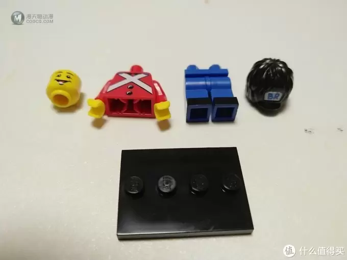 弥补童年缺少的遗憾 篇十五:LEGO 乐高 5001121 丹麦BR皇家卫兵人仔开箱 弥补童年缺少的遗憾 篇十五:LEGO 乐高 5001121 丹麦BR皇家卫兵人仔开箱