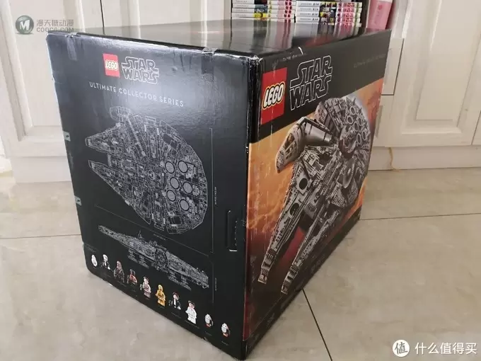 LEGO 乐高 75192 千年隼晒单附带支架展示 LEGO 乐高 75192 千年隼晒单附带支架展示