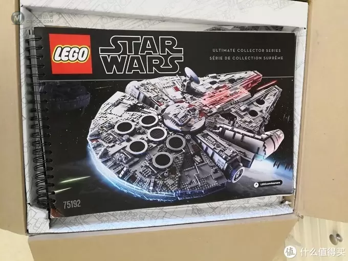 LEGO 乐高 75192 千年隼晒单附带支架展示 LEGO 乐高 75192 千年隼晒单附带支架展示