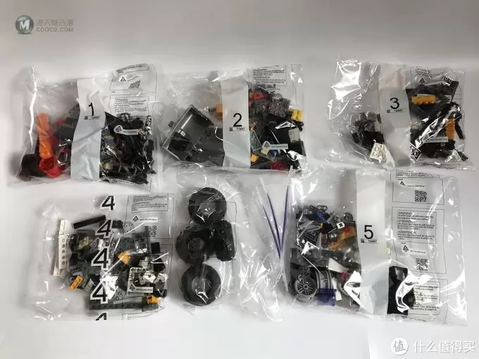 LEGO 乐高 蝙蝠侠大电影 70915 双面人破坏 LEGO 乐高 蝙蝠侠大电影 70915 双面人破坏