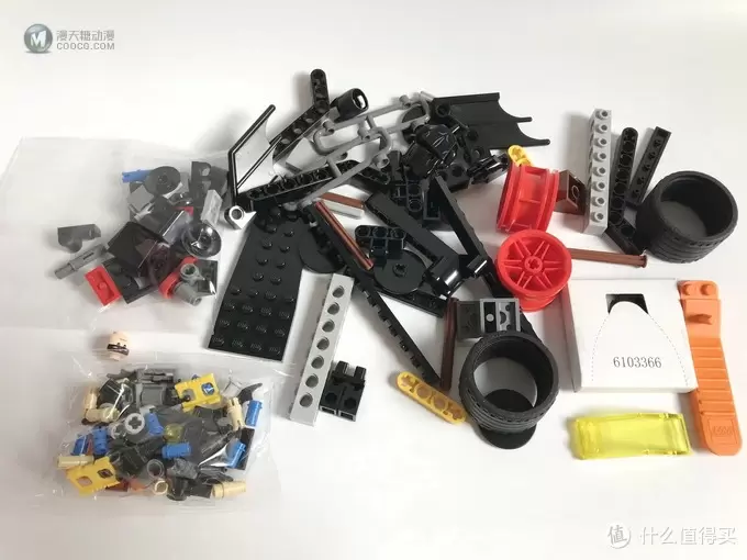 LEGO 乐高 蝙蝠侠大电影 70915 双面人破坏 LEGO 乐高 蝙蝠侠大电影 70915 双面人破坏