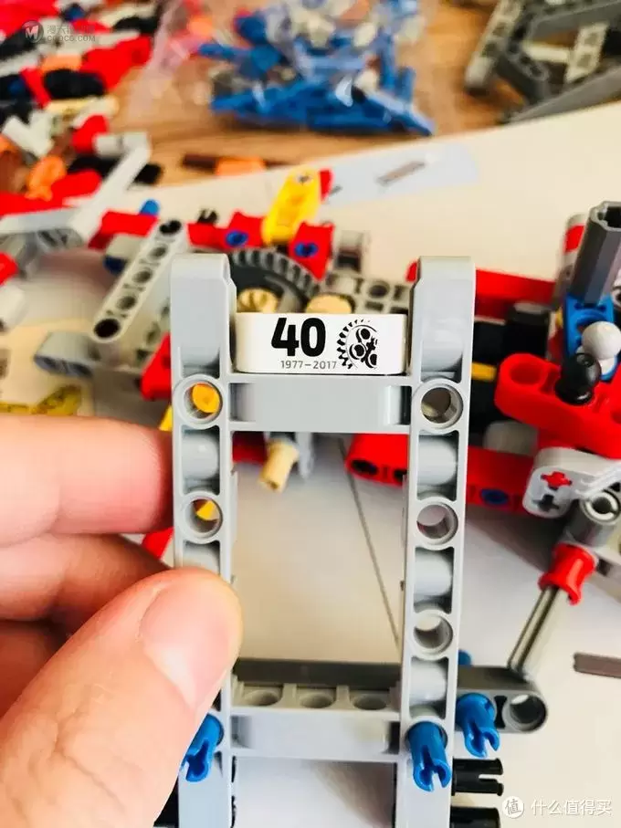 有趣的非旗舰—LEGO 乐高 42068 机场救援车拼装记录(含电机加装) 有趣的非旗舰—LEGO 乐高 42068 机场救援车拼装记录(含电机加装)