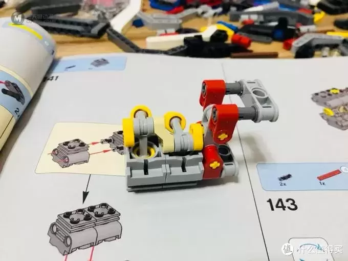 有趣的非旗舰—LEGO 乐高 42068 机场救援车拼装记录(含电机加装) 有趣的非旗舰—LEGO 乐高 42068 机场救援车拼装记录(含电机加装)