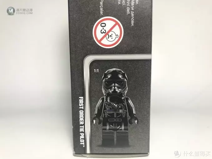 LEGO 乐高 迷你战队系列 75194 第一秩序TIE钛战机 LEGO 乐高 迷你战队系列 75194 第一秩序TIE钛战机