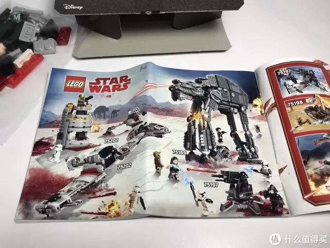 LEGO 乐高 迷你战队系列 75194 第一秩序TIE钛战机 LEGO 乐高 迷你战队系列 75194 第一秩序TIE钛战机