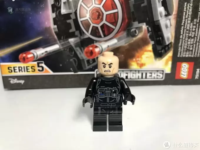 LEGO 乐高 迷你战队系列 75194 第一秩序TIE钛战机 LEGO 乐高 迷你战队系列 75194 第一秩序TIE钛战机