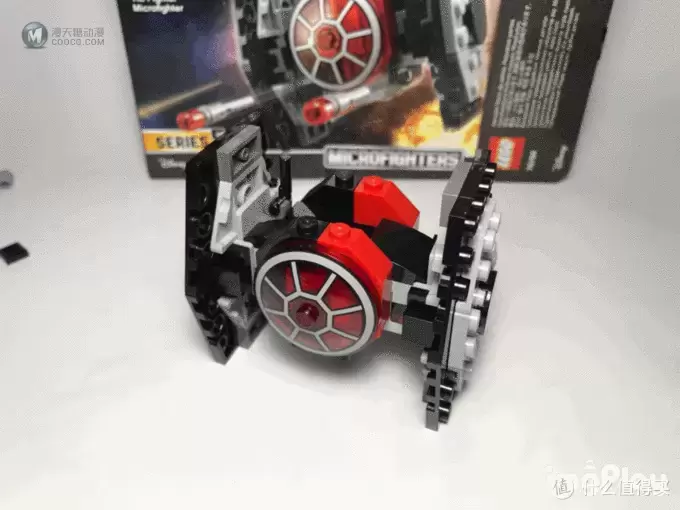 LEGO 乐高 迷你战队系列 75194 第一秩序TIE钛战机 LEGO 乐高 迷你战队系列 75194 第一秩序TIE钛战机
