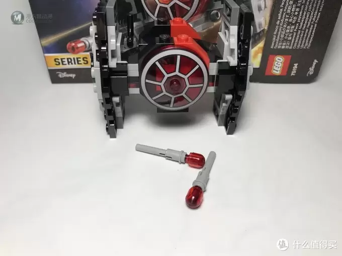 LEGO 乐高 迷你战队系列 75194 第一秩序TIE钛战机 LEGO 乐高 迷你战队系列 75194 第一秩序TIE钛战机