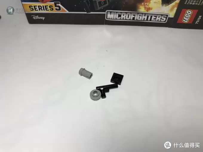 LEGO 乐高 迷你战队系列 75194 第一秩序TIE钛战机 LEGO 乐高 迷你战队系列 75194 第一秩序TIE钛战机