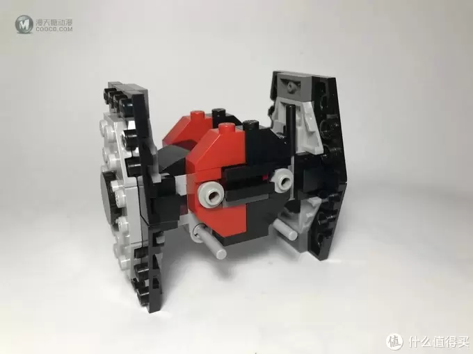 LEGO 乐高 迷你战队系列 75194 第一秩序TIE钛战机 LEGO 乐高 迷你战队系列 75194 第一秩序TIE钛战机