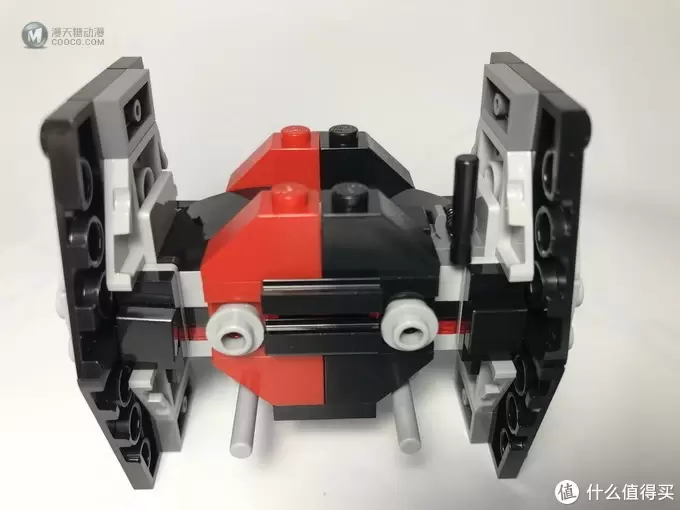 LEGO 乐高 迷你战队系列 75194 第一秩序TIE钛战机 LEGO 乐高 迷你战队系列 75194 第一秩序TIE钛战机