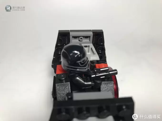LEGO 乐高 迷你战队系列 75194 第一秩序TIE钛战机 LEGO 乐高 迷你战队系列 75194 第一秩序TIE钛战机