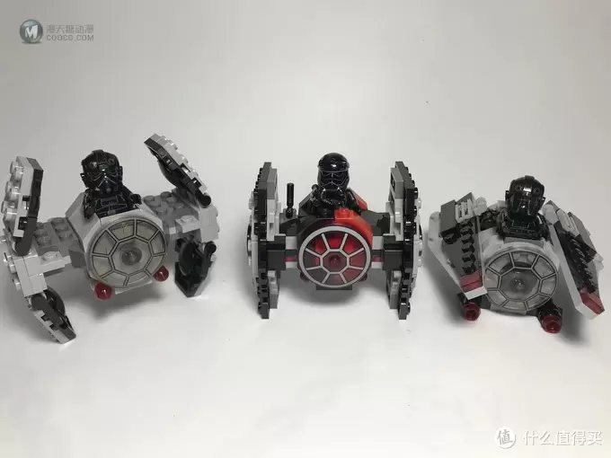 LEGO 乐高 迷你战队系列 75194 第一秩序TIE钛战机 LEGO 乐高 迷你战队系列 75194 第一秩序TIE钛战机