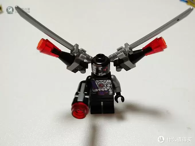 弥补童年缺少的遗憾 篇十二:LEGO 乐高 70588 钛忍者的装甲战车 弥补童年缺少的遗憾 篇十二:LEGO 乐高 70588 钛忍者的装甲战车