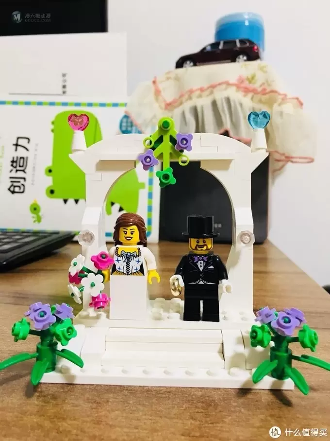你见过一个新娘和两个新郎的婚礼吗?LEGO 乐高 40165 开箱 你见过一个新娘和两个新郎的婚礼吗?LEGO 乐高 40165 开箱