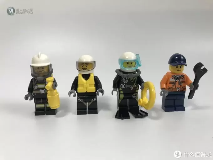 #全民分享季#LEGO 乐高 拼拼乐 城市系列 60106 消防入门套装 #全民分享季#LEGO 乐高 拼拼乐 城市系列 60106 消防入门套装