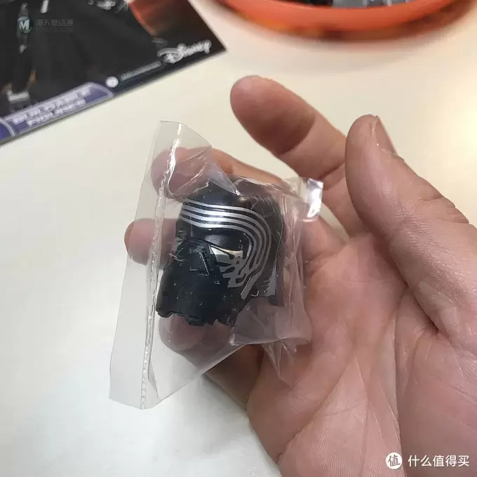 乐高这个大坑 篇四十三:#全民分享季#儿子不怎么喜欢的凯洛伦:Lego 乐高 Star Wars 75117 开箱 乐高这个大坑 篇四十三:#全民分享季#儿子不怎么喜欢的凯洛伦:Lego 乐高 Star Wars 75117 开箱