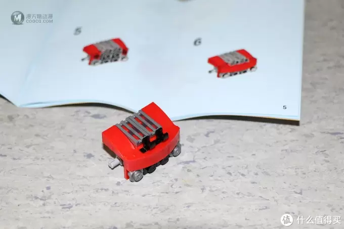 小set一样有乐趣—LEGO 乐高 百变三合一系列 31055 红色小跑车 开箱 小set一样有乐趣—LEGO 乐高 百变三合一系列 31055 红色小跑车 开箱