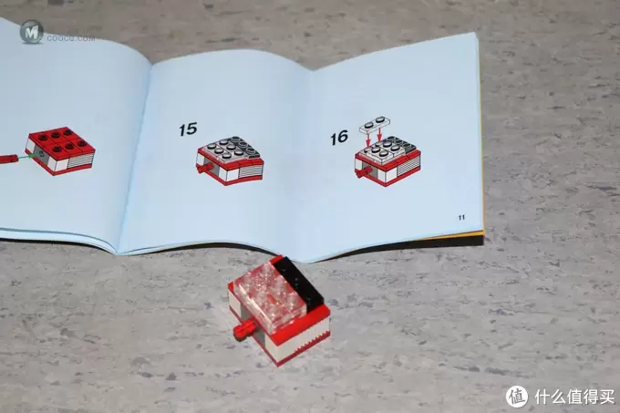 小set一样有乐趣—LEGO 乐高 百变三合一系列 31055 红色小跑车 开箱 小set一样有乐趣—LEGO 乐高 百变三合一系列 31055 红色小跑车 开箱