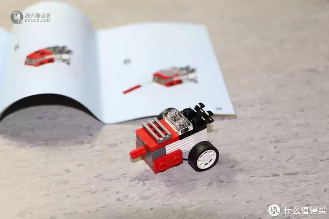 小set一样有乐趣—LEGO 乐高 百变三合一系列 31055 红色小跑车 开箱 小set一样有乐趣—LEGO 乐高 百变三合一系列 31055 红色小跑车 开箱
