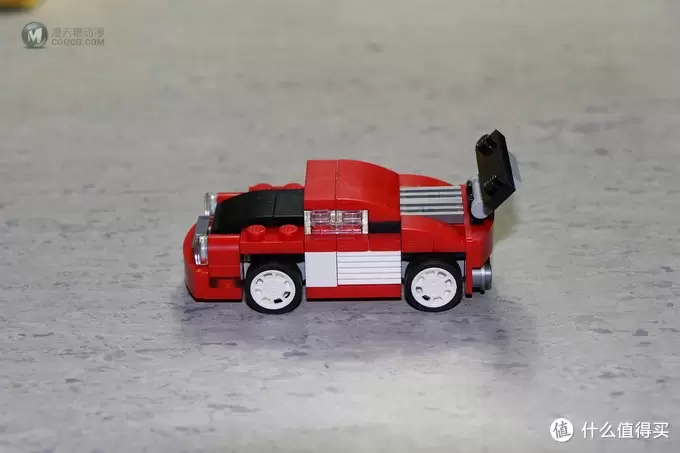 小set一样有乐趣—LEGO 乐高 百变三合一系列 31055 红色小跑车 开箱 小set一样有乐趣—LEGO 乐高 百变三合一系列 31055 红色小跑车 开箱