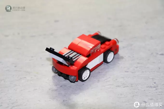小set一样有乐趣—LEGO 乐高 百变三合一系列 31055 红色小跑车 开箱 小set一样有乐趣—LEGO 乐高 百变三合一系列 31055 红色小跑车 开箱