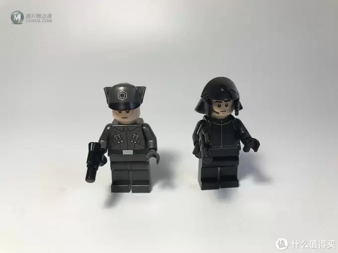 #本站首晒#我也有大宝剑了—LEGO 乐高 75190 第一秩序 歼星舰 #本站首晒#我也有大宝剑了—LEGO 乐高 75190 第一秩序 歼星舰