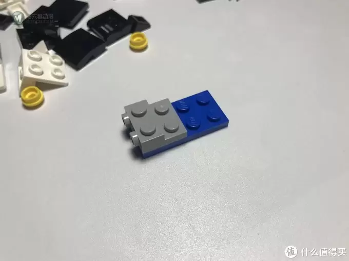 LEGO 乐高 拼拼乐 75873 超级赛车系列 奥迪R8 LMS LEGO 乐高 拼拼乐 75873 超级赛车系列 奥迪R8 LMS