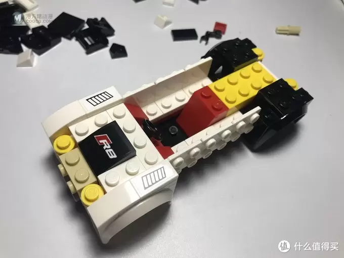 LEGO 乐高 拼拼乐 75873 超级赛车系列 奥迪R8 LMS LEGO 乐高 拼拼乐 75873 超级赛车系列 奥迪R8 LMS