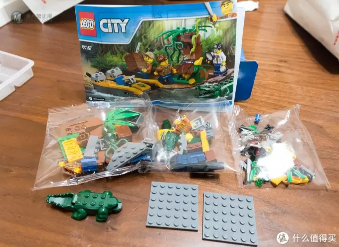 LEGO 乐高 CITY-60157丛林入门套装 开箱 LEGO 乐高 CITY-60157丛林入门套装 开箱