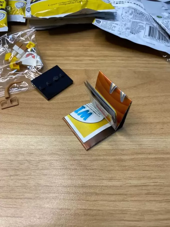 上月被买断货的71030乐一通,咱们弄了套现货,看看是否用心开模,用脚涂装? 上月被买断货的71030乐一通,咱们弄了套现货,看看是否用心开模,用脚涂装?