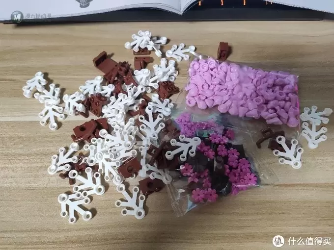 乐高 篇二十:迟来的樱花树——乐高10281B模式 乐高 篇二十:迟来的樱花树——乐高10281B模式