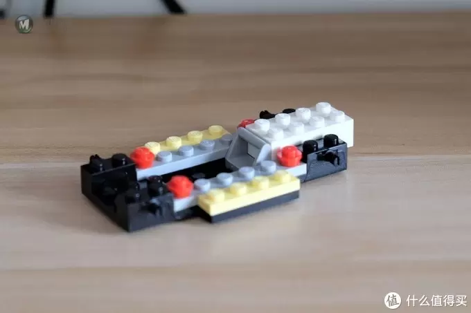 乐高手记 篇六十一:杜克的首秀——LEGO 乐高 城市系列 60242 警察公路大追捕 乐高手记 篇六十一:杜克的首秀——LEGO 乐高 城市系列 60242 警察公路大追捕