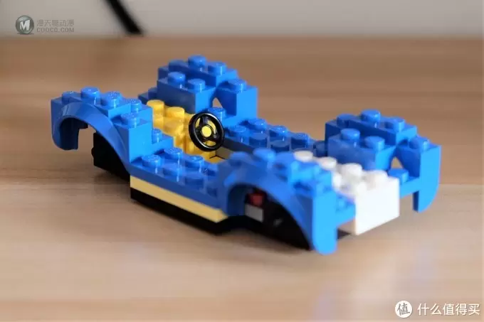 乐高手记 篇六十一:杜克的首秀——LEGO 乐高 城市系列 60242 警察公路大追捕 乐高手记 篇六十一:杜克的首秀——LEGO 乐高 城市系列 60242 警察公路大追捕