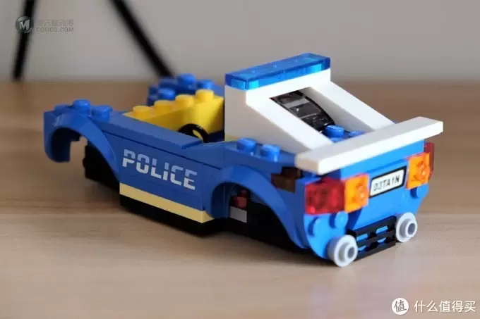 乐高手记 篇六十一:杜克的首秀——LEGO 乐高 城市系列 60242 警察公路大追捕 乐高手记 篇六十一:杜克的首秀——LEGO 乐高 城市系列 60242 警察公路大追捕