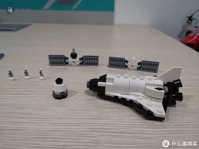 老杨的玩具仓库 篇五十七:LEGO IDEAS系列 21321国际空间站 拼装简单评测 老杨的玩具仓库 篇五十七:LEGO IDEAS系列 21321国际空间站 拼装简单评测