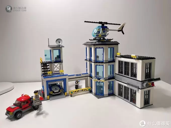 LEGO 篇二十三:正义必胜——假期畅享乐高城市系列60141警察总局 LEGO 篇二十三:正义必胜——假期畅享乐高城市系列60141警察总局