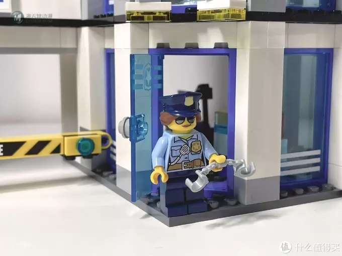LEGO 篇二十三:正义必胜——假期畅享乐高城市系列60141警察总局 LEGO 篇二十三:正义必胜——假期畅享乐高城市系列60141警察总局