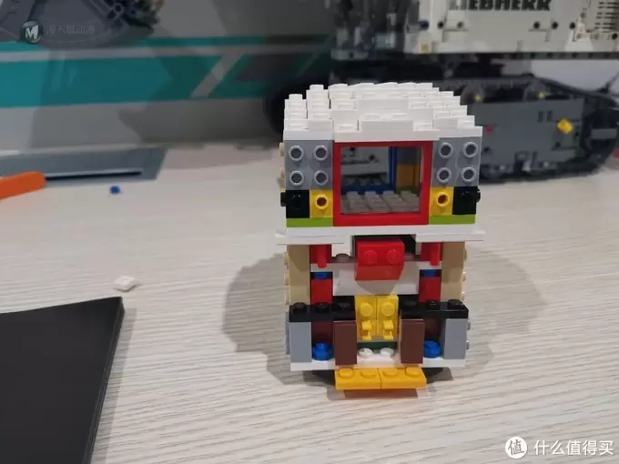 老杨的玩具仓库 篇五十一:LEGO 星战头盔系列40周年 75276 冲锋兵头盔 评测 老杨的玩具仓库 篇五十一:LEGO 星战头盔系列40周年 75276 冲锋兵头盔 评测