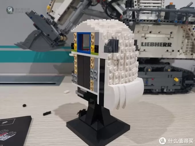 老杨的玩具仓库 篇五十一:LEGO 星战头盔系列40周年 75276 冲锋兵头盔 评测 老杨的玩具仓库 篇五十一:LEGO 星战头盔系列40周年 75276 冲锋兵头盔 评测