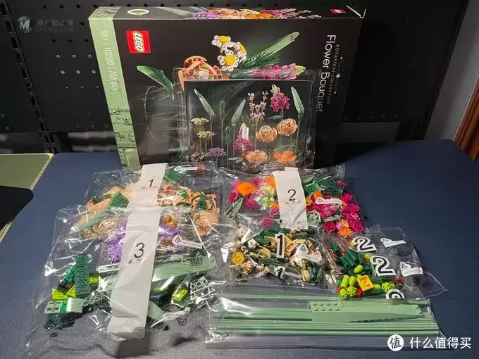 乐高 篇一:送你一朵小红花:lego 10280花束开箱 乐高 篇一:送你一朵小红花:lego 10280花束开箱