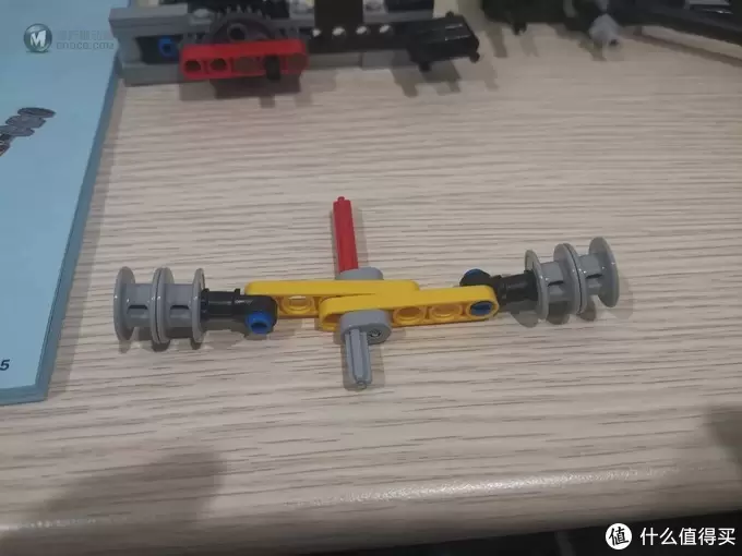老杨的玩具仓库 篇四十六:LEGO 创意组系列 10269 哈雷肥仔摩托车 评测 老杨的玩具仓库 篇四十六:LEGO 创意组系列 10269 哈雷肥仔摩托车 评测