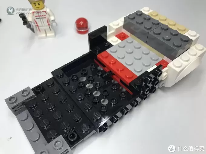LEGO拼拼乐 篇三百零九:乐高 超级赛车 76896 日产 GT-R NISMO赛车 LEGO拼拼乐 篇三百零九:乐高 超级赛车 76896 日产 GT-R NISMO赛车