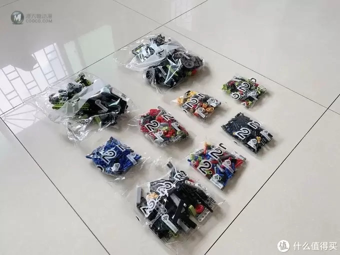 16个小时拼完乐高兰博基尼,乐高超旗舰42115值不值得入? 16个小时拼完乐高兰博基尼,乐高超旗舰42115值不值得入?