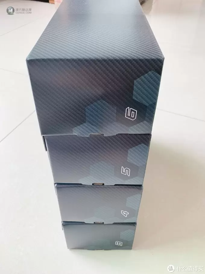 16个小时拼完乐高兰博基尼,乐高超旗舰42115值不值得入? 16个小时拼完乐高兰博基尼,乐高超旗舰42115值不值得入?