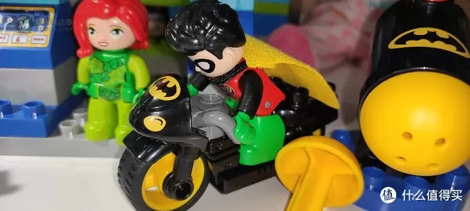 乐高得宝的性价比之选!lego duplo 10842 蝙蝠洞大挑战! 乐高得宝的性价比之选!lego duplo 10842 蝙蝠洞大挑战!