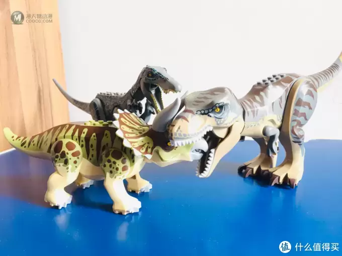 乐高恐龙之霸王龙—来自LEGO 75938霸王龙大战机甲恐龙 乐高恐龙之霸王龙—来自LEGO 75938霸王龙大战机甲恐龙