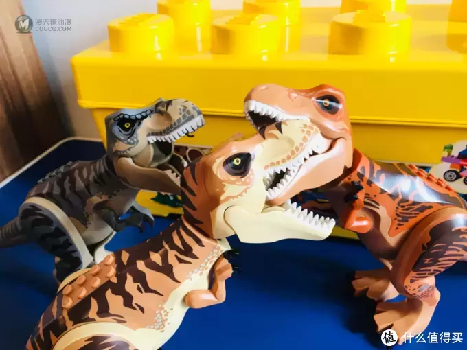 乐高恐龙之霸王龙—来自LEGO 75938霸王龙大战机甲恐龙 乐高恐龙之霸王龙—来自LEGO 75938霸王龙大战机甲恐龙
