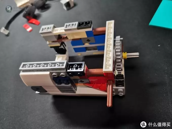 老杨的玩具仓库 篇二十三:LEGO boost 75253 机器人指挥官 老杨的玩具仓库 篇二十三:LEGO boost 75253 机器人指挥官